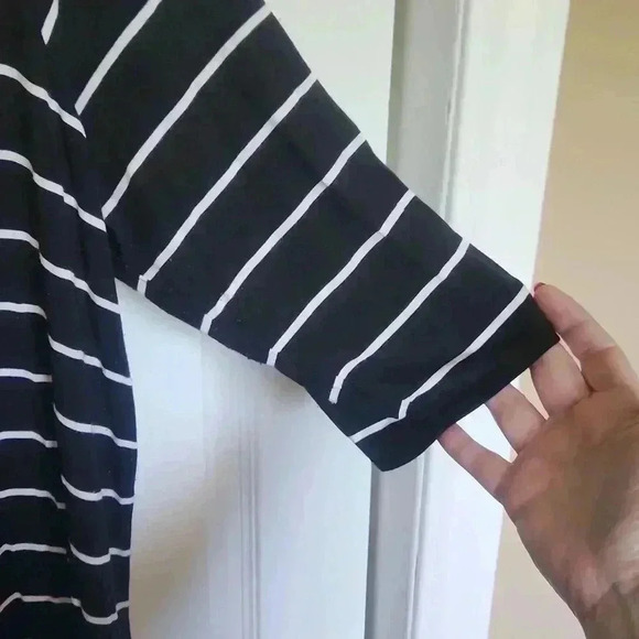 Michel Studio Lace Trim V-Neck Striped Tshirt -  Size 2X - Picture 5 of 9